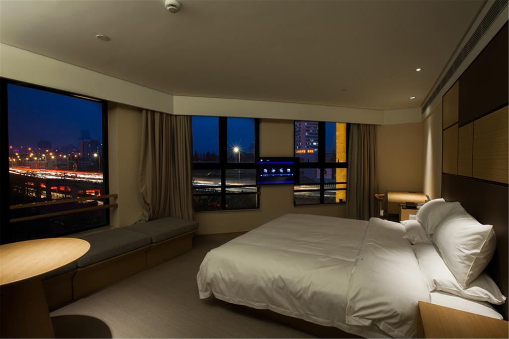 Ji Hotel Shanghai Xujiahui Eksteriør bilde